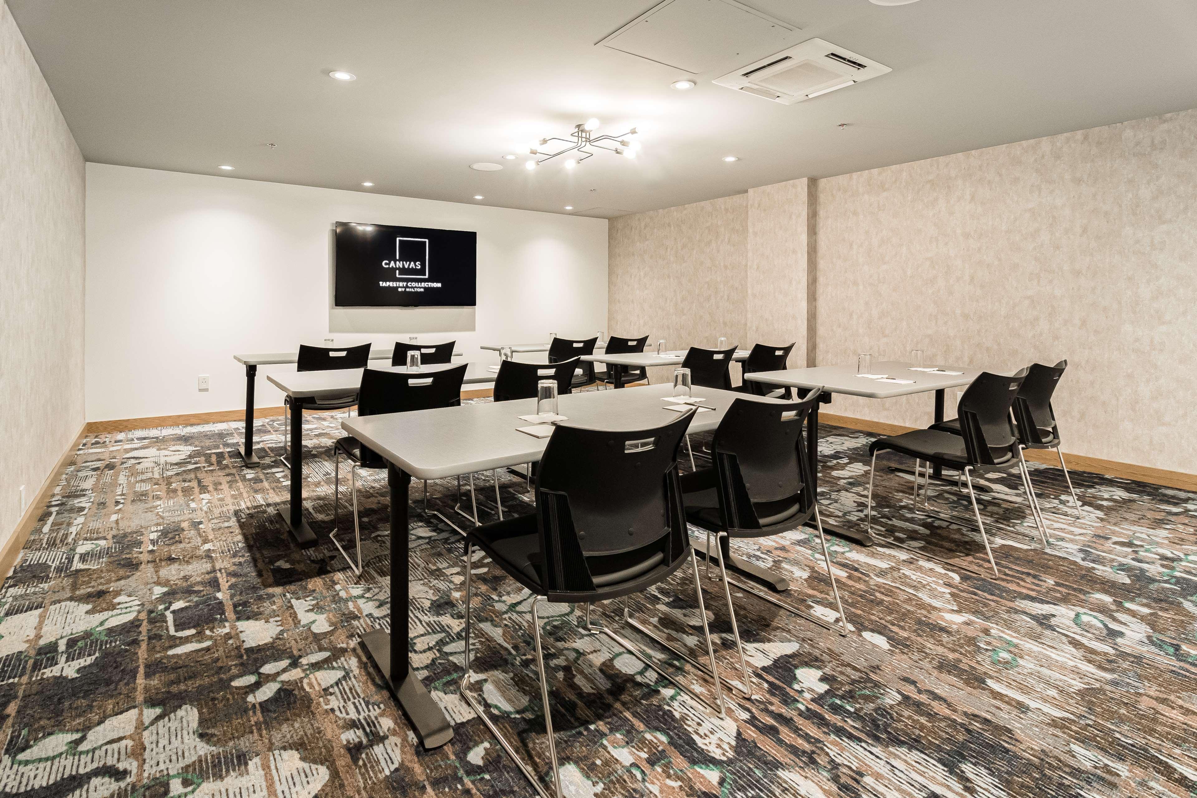 Canvas Moncton, Tapestry Collection By Hilton Esterno foto